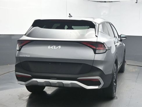 Used 2024 Kia Sportage LX image 7