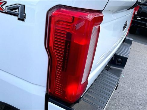 Used 2024 Ford F250 XLT AWD/4WD image 26