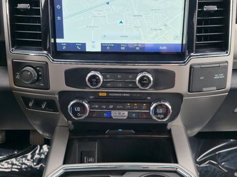 Used 2022 Ford F250 Lariat w/ Chrome Package AWD/4WD image 17