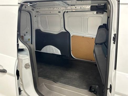 Used 2022 Ford Transit Connect XL FWD image 17
