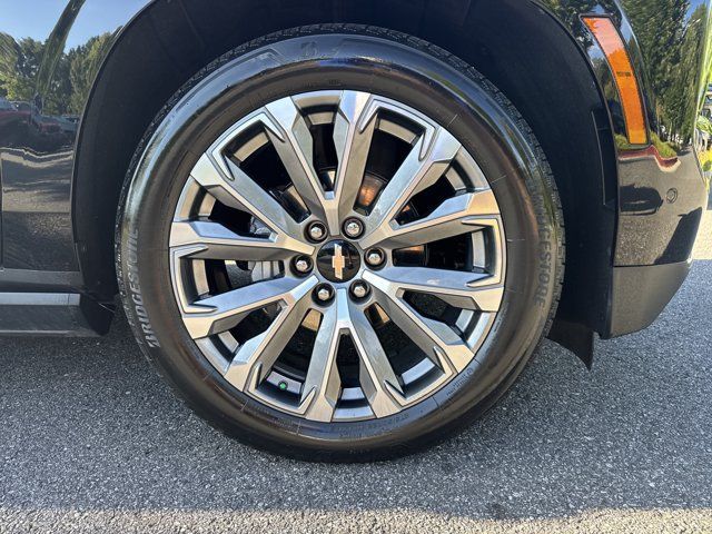 Used 2025 Chevrolet Tahoe High Country AWD/4WD image 14
