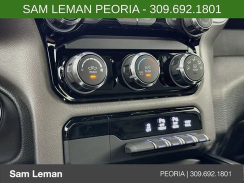 New 2026 RAM 1500 Express AWD/4WD image 15