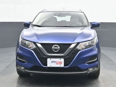 Used 2022 Nissan Rogue Sport SV w/ Technology Package
