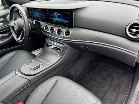 Used 2022 Mercedes-Benz E 450 4MATIC Sedan image 24