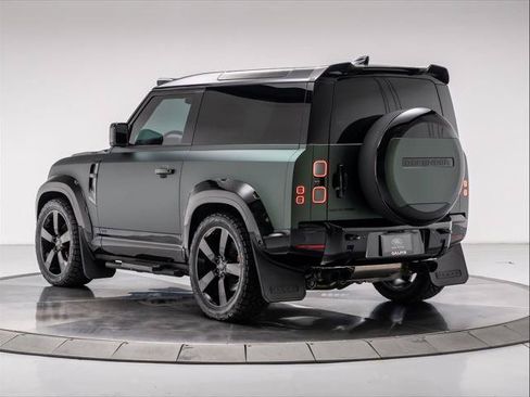 Used 2026 Land Rover Defender 90 V8 AWD/4WD image 3