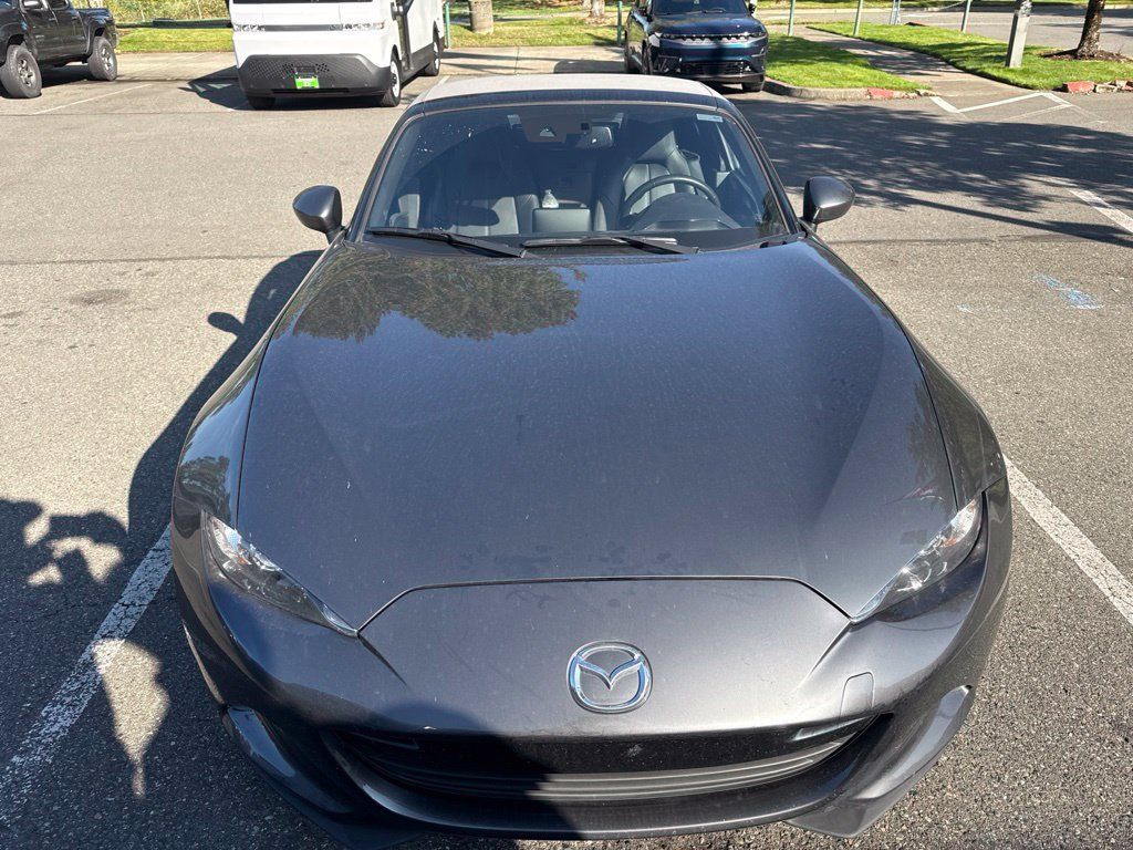 Used 2021 MAZDA MX-5 Miata Grand Touring RWD image 1