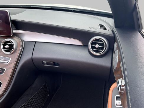 Used 2018 Mercedes-Benz C 300 Cabriolet image 17