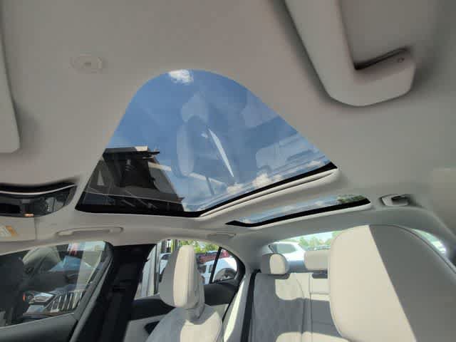 Used 2026 Mercedes-Benz E 350 Sedan image 18