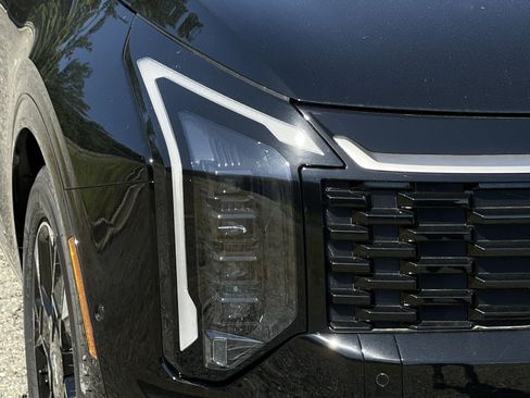 New 2026 Kia Sportage SX FWD image 13