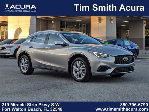 Used 2019 INFINITI QX30 image 1