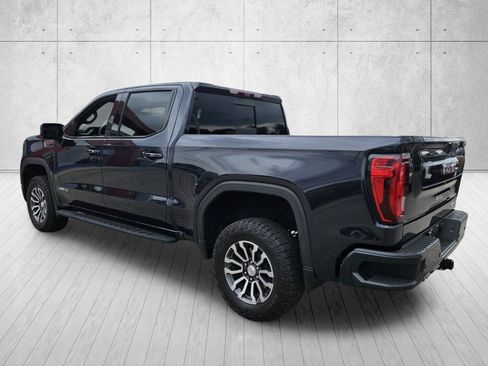 Used 2023 GMC Sierra 1500 AT4 w/ AT4 Premium Package AWD/4WD image 5