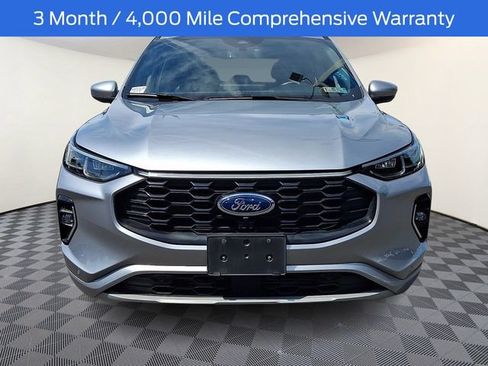 Certified 2023 Ford Escape ST-Line Elite AWD/4WD image 2