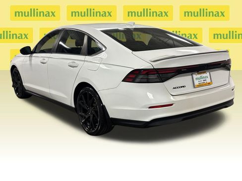 Used 2023 Honda Accord LX image 16