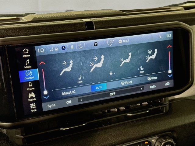 Used 2024 Jeep Wrangler Sport AWD/4WD image 18