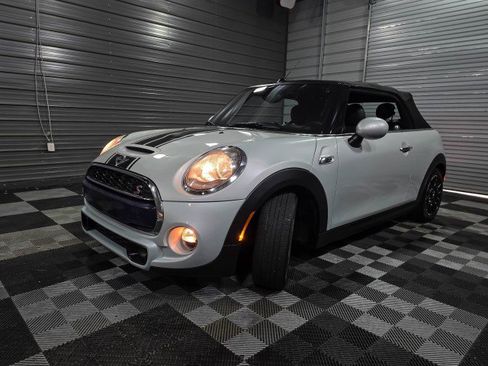 Used 2018 MINI Cooper S FWD image 35