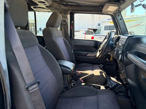 Used 2011 Jeep Wrangler Unlimited Sport AWD/4WD image 39