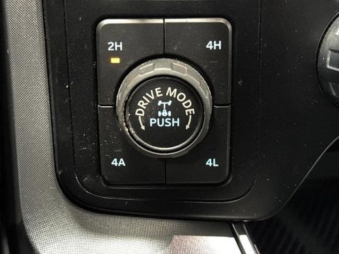 Used 2023 Ford F150 Limited image 25