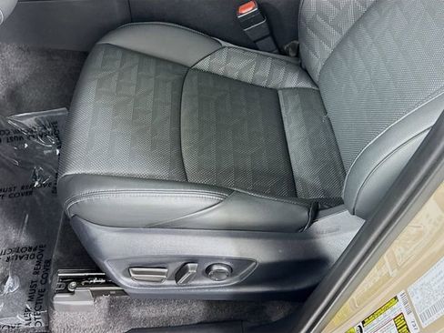 Certified 2026 Toyota Tacoma TRD Sport image 18