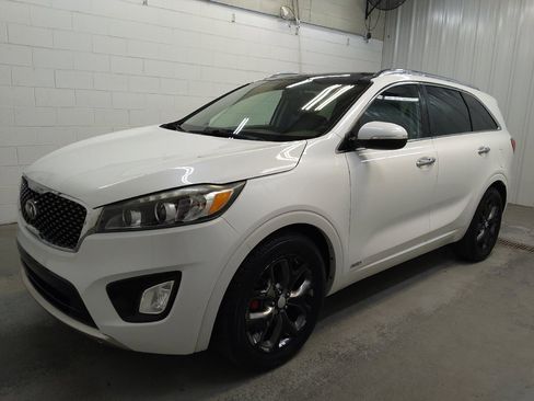 Used 2016 Kia Sorento SX AWD/4WD image 2