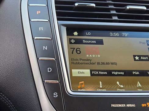 Used 2017 Lincoln MKX Reserve w/ Lincoln MKX Climate Package AWD/4WD image 19