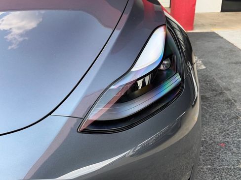 Used 2023 Tesla Model Y Long Range AWD/4WD image 4