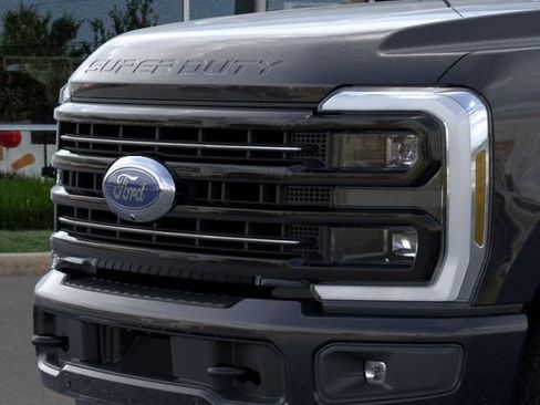 New 2026 Ford F250 Platinum AWD/4WD image 17