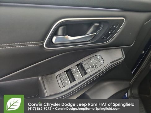 Used 2026 Nissan Rogue Platinum w/ Platinum Premium Package AWD/4WD image 21