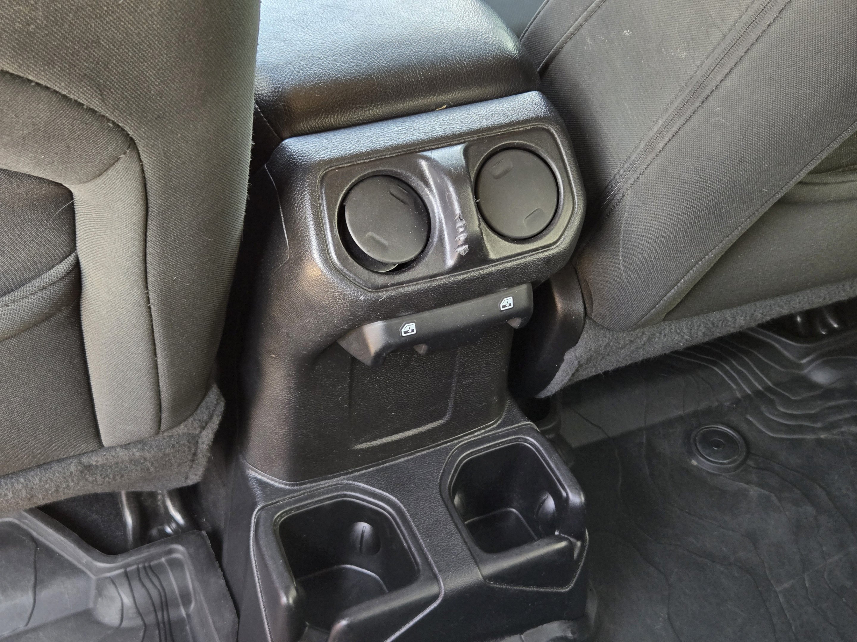 Used 2020 Jeep Wrangler Unlimited Sport AWD/4WD image 27