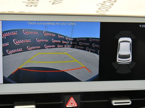 Used 2024 Hyundai Ioniq 5 SEL RWD image 19