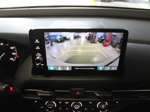 Used 2024 Honda HR-V EX-L image 14