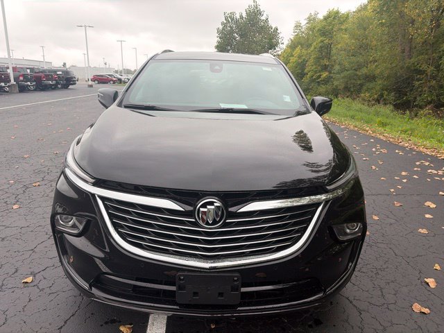 Used 2024 Buick Enclave Essence AWD/4WD image 6