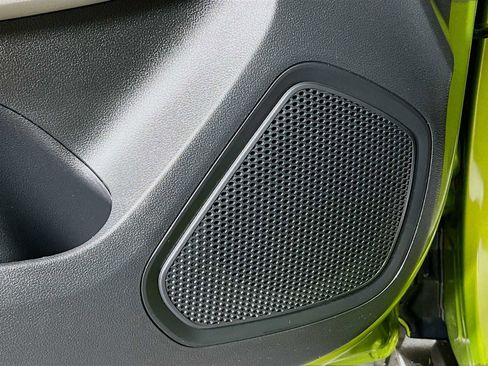 Certified 2023 Hyundai Venue SEL w/ Cargo Package image 18