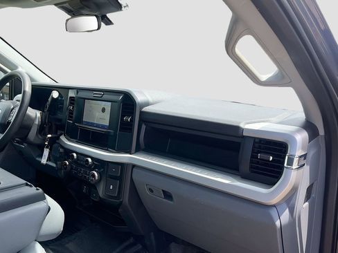 Used 2026 Ford F250 XL AWD/4WD image 27