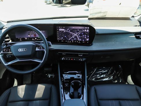 New 2026 Audi Q3 quattro 2.0T AWD/4WD image 16