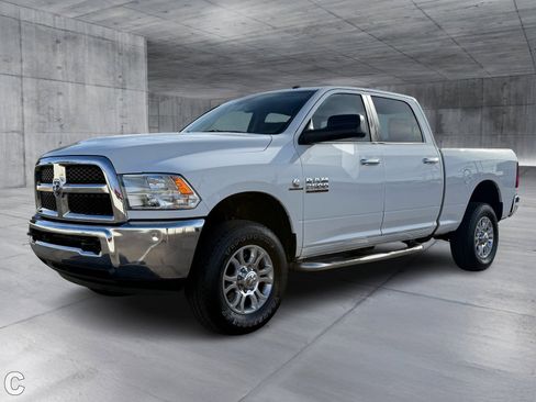 Used 2015 RAM 2500 SLT image 2