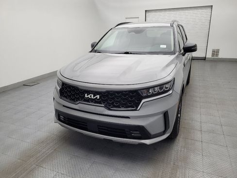 Used 2022 Kia Sorento EX image 15