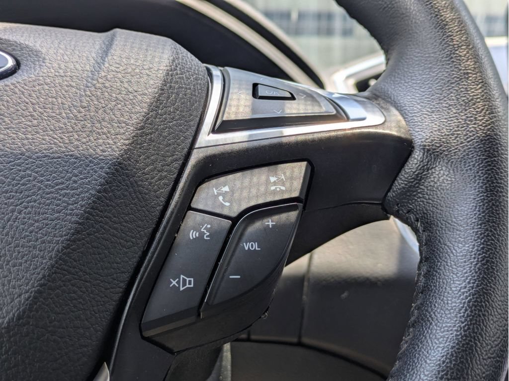 Used 2024 Ford Edge Titanium AWD/4WD image 23