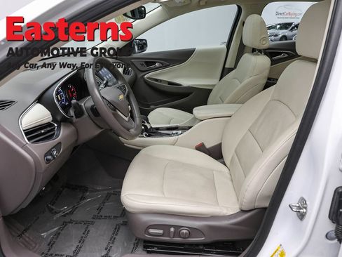 Used 2024 Chevrolet Malibu LT FWD image 14
