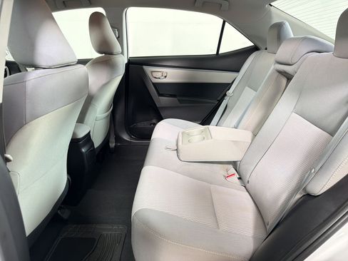 Used 2015 Toyota Corolla LE FWD image 13