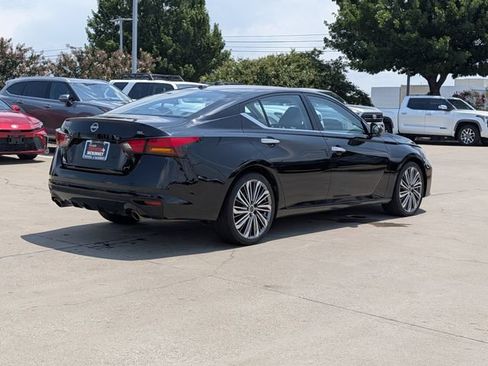 Used 2023 Nissan Altima 2.5 SL FWD image 6