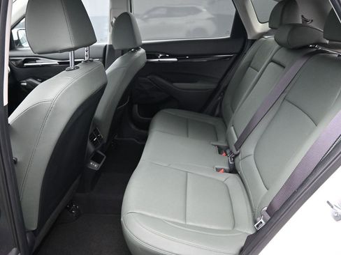 Used 2024 Kia Seltos SX image 12