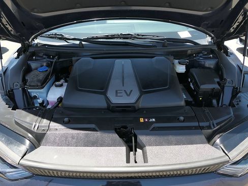 Used 2024 Kia EV6 Wind AWD/4WD image 26