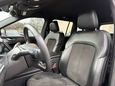 Used 2023 Jeep Grand Cherokee Altitude image 11