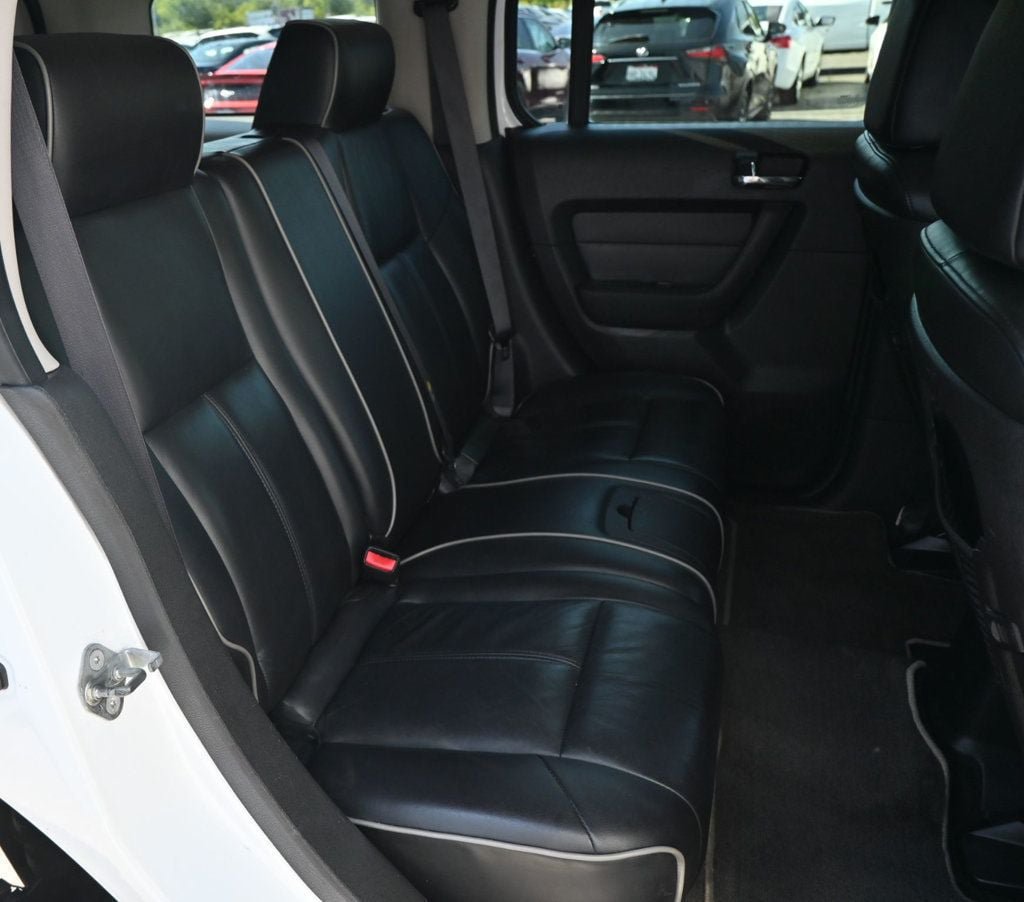 Used 2006 HUMMER H3 AWD/4WD image 15