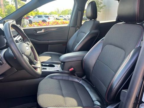 Used 2024 Ford Escape ST-Line w/ Tech Pack #1 AWD/4WD image 21