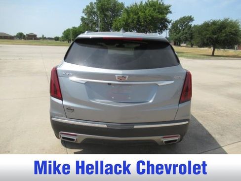 Used 2025 Cadillac XT5 Premium Luxury FWD image 6
