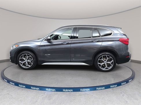 Used 2017 BMW X1 xDrive28i image 9
