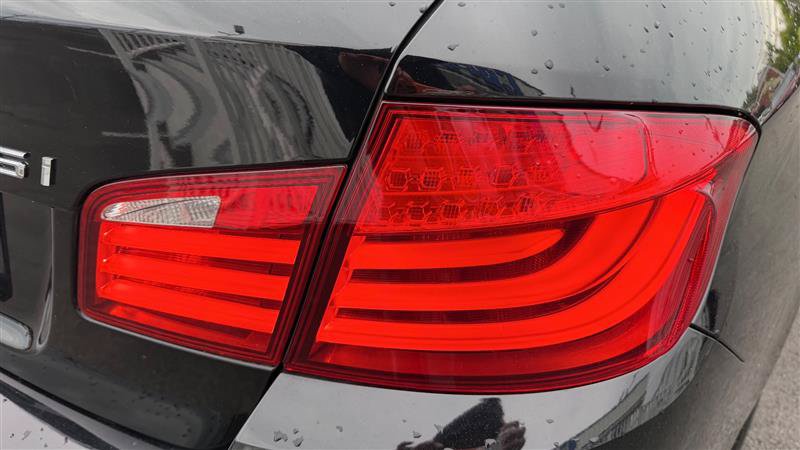 Used 2011 BMW 535i Sedan RWD image 14