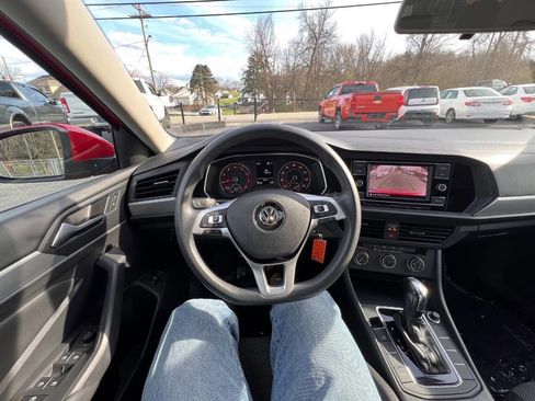 Used 2019 Volkswagen Jetta S w/ Driver Assistance Package image 21