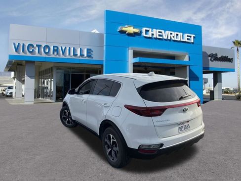 Used 2020 Kia Sportage LX image 5